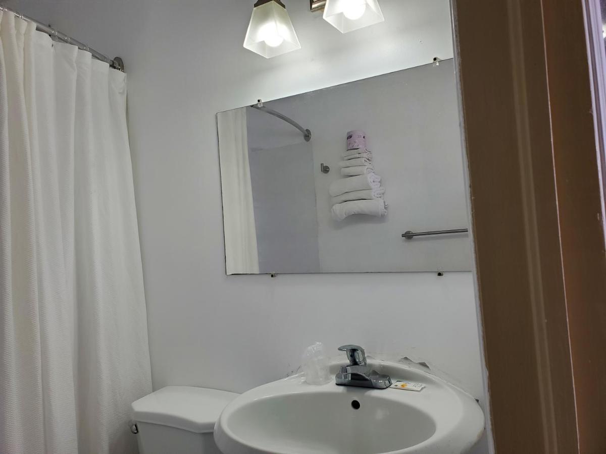 Wiarton Willys Inn Eksteriør bilde
